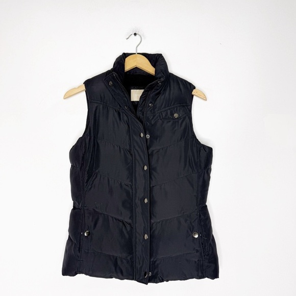 Banana Republic Jackets & Blazers - Banana Republic Faux Fur Lined Puffer Vest Black Size Small